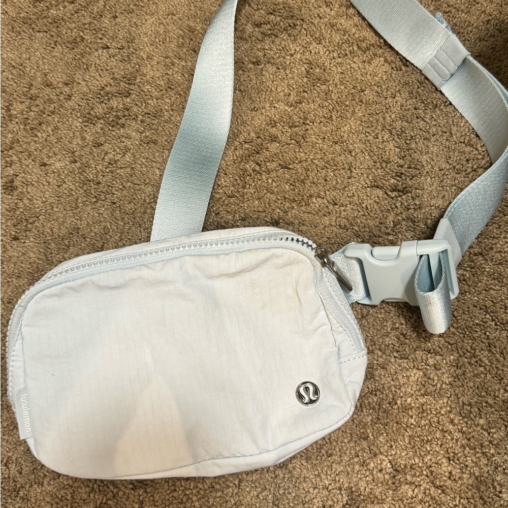 Baby blue lululemon belt bag